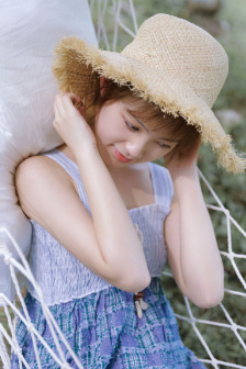 小鲜肉洗澡时勃起自慰ⅩNXX